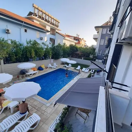 Apartamento Havuzlu Sitede Ozel Bahceli Tatil Evi *